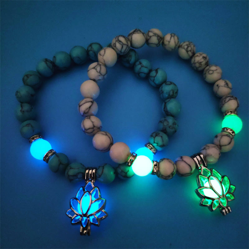 8mm Turquoise Glowstone Protection Bracelet for Meditation