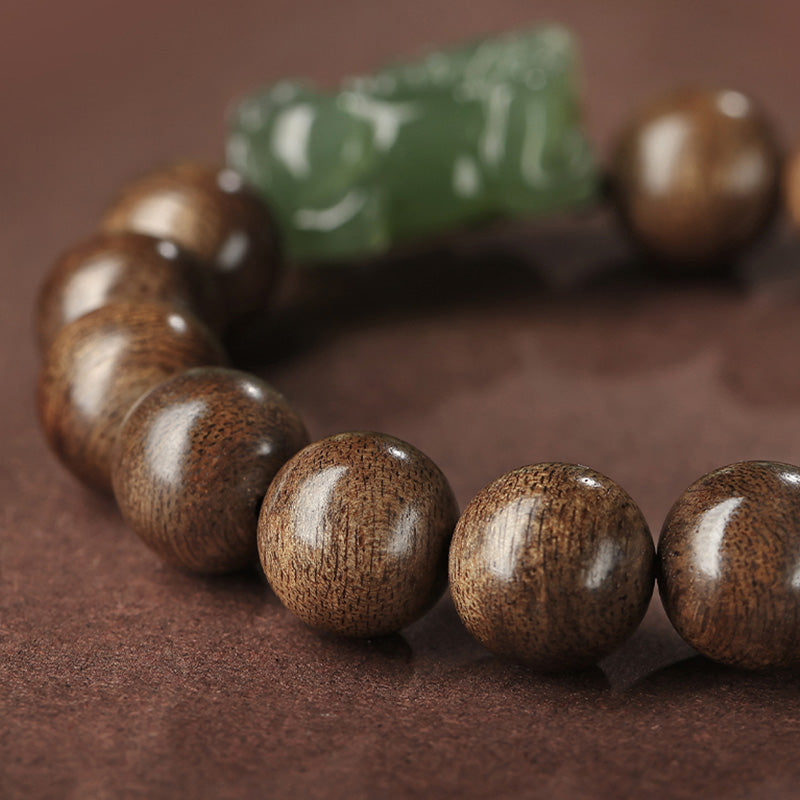 12 mm Jade Pi Xiu Adlerholz-Kraftarmband