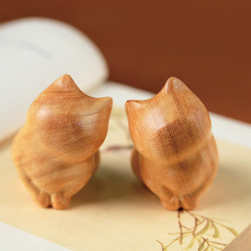 6,1 cm große Katzenskulptur aus Sandelholz für Schutz und Zen-Zuhause