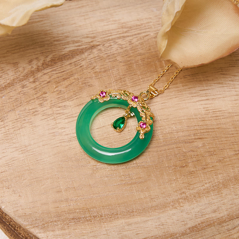 Green Chalcedony Peace Buckle Strength Necklace