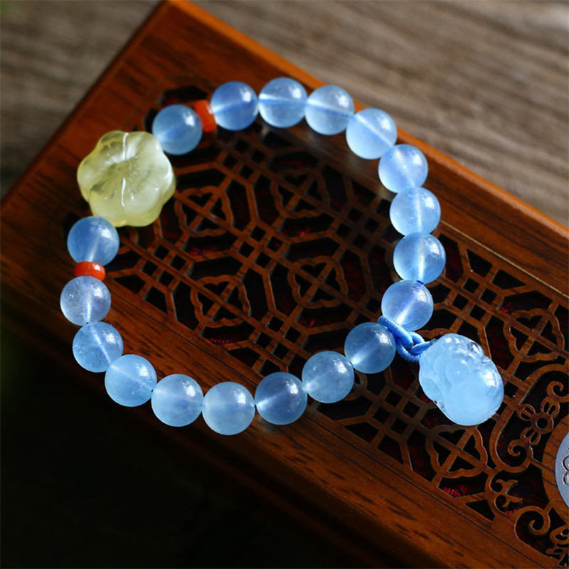 9mm Aquamarine Amber Pixiu Peace Healing Bracelet