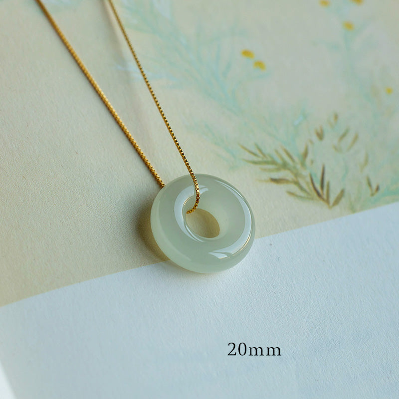 14 mm große Peace-Halskette aus natürlicher Jade und Cyan-Jade für Glück und Fülle