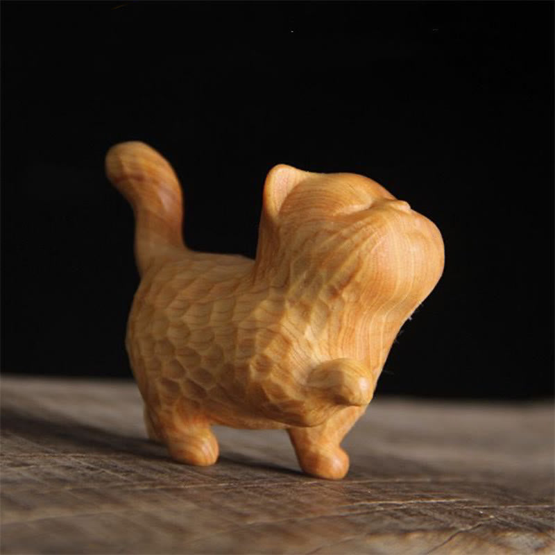 6 cm große Katzenfigur aus Thuja Sutchuenensis und Buchsbaum für Wohlstand und Erdung