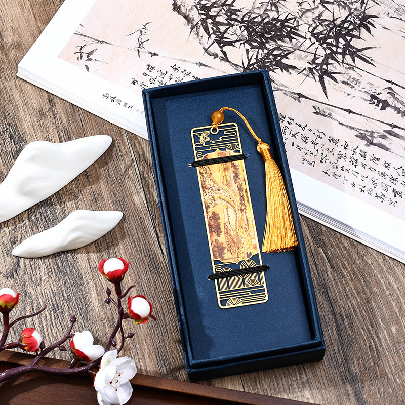 Metall-Lesezeichen Panorama von Flüssen und Bergen mit Quaste