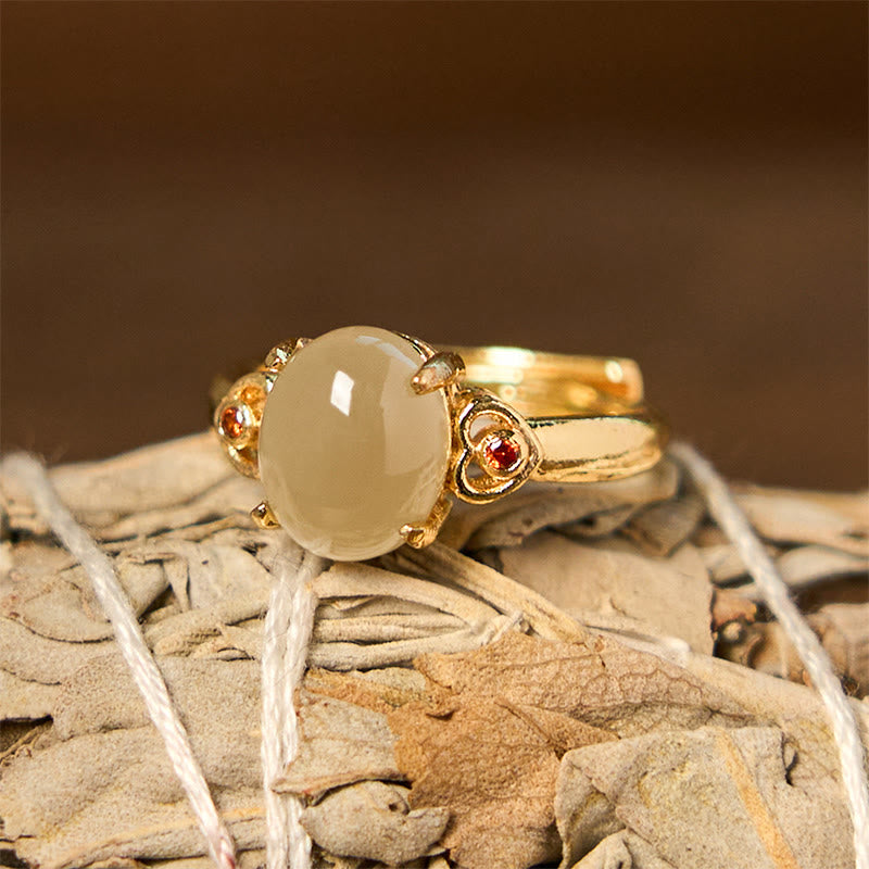 8–10 mm großer herzförmiger Kupfer-Glücksring aus Hetian-Jade