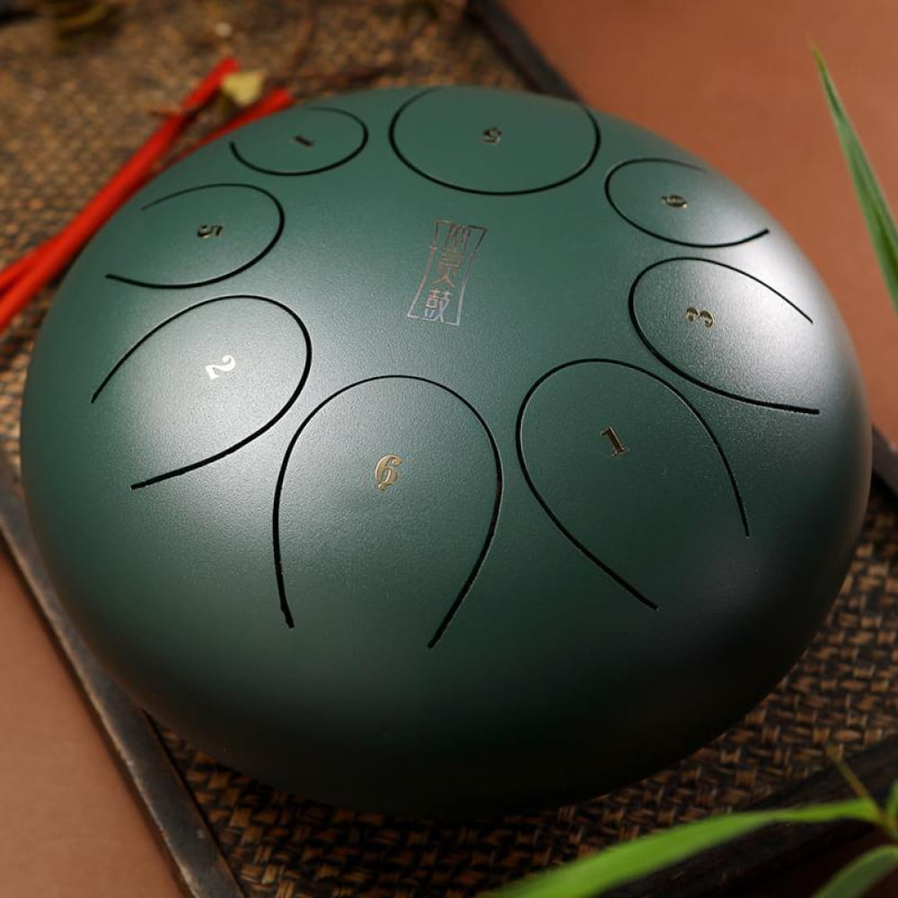 Green 8-Tone C Key Alloy Steel Tongue Drum with eight tone fields, 10 Inch round