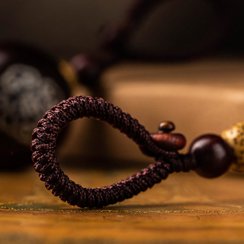 Schlüsselanhänger aus Kürbis aus Ebenholz und rotem Sandelholz für Glück und Schutz