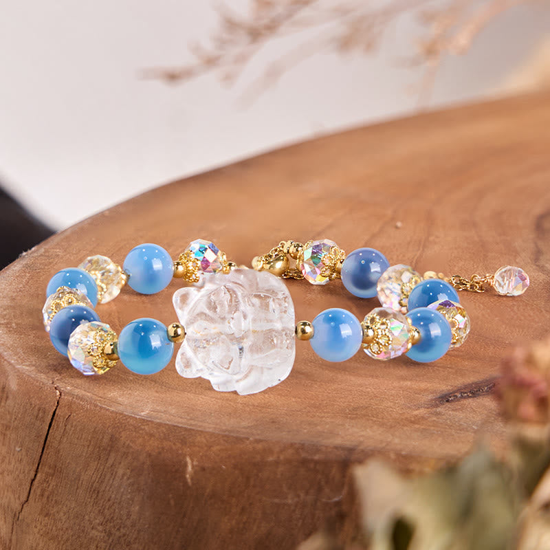 8 mm blaues Candy-Achat-Harmoniearmband mit neunschwänzigem Fuchs