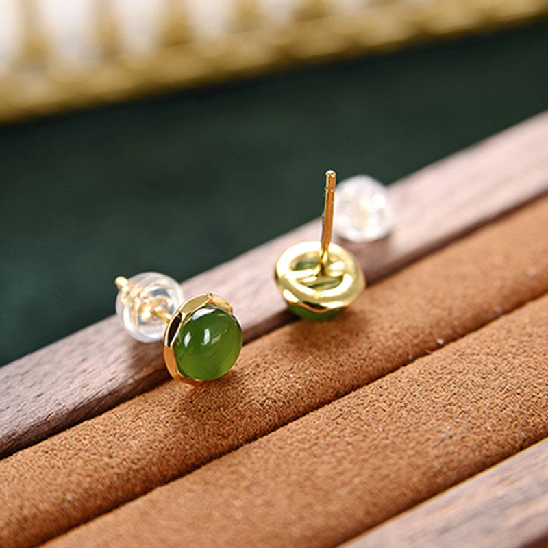 8 mm Cyan Jade Ohrstecker in Sterling Silber vergoldet für Glück