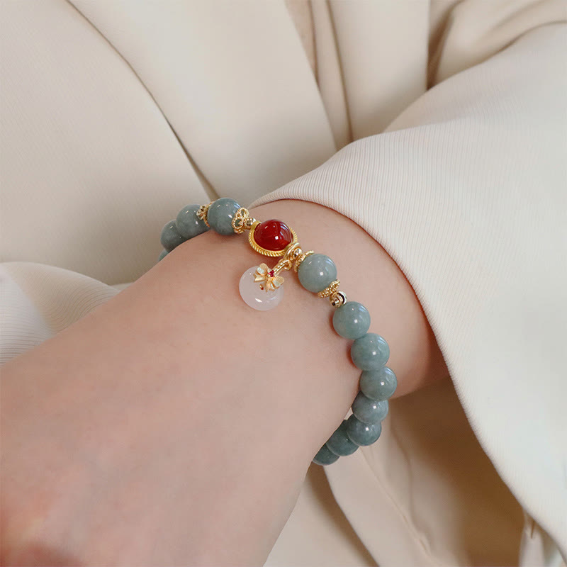 8 mm natürliches Jade-Achat-Glücksarmband im Fliege-Design