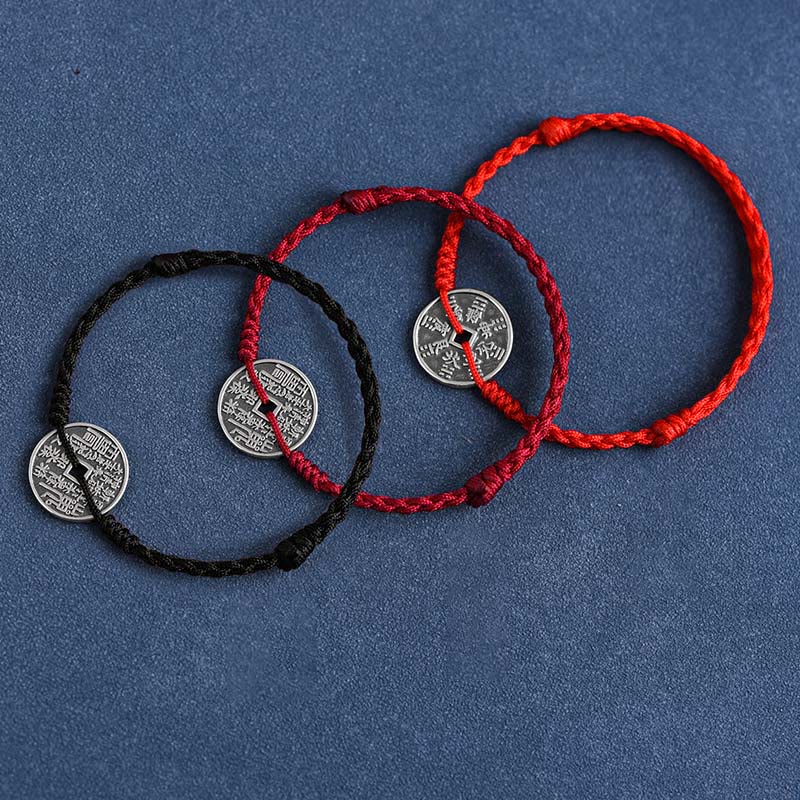 Schutzarmband aus 925er Sterlingsilber mit roter Schnur