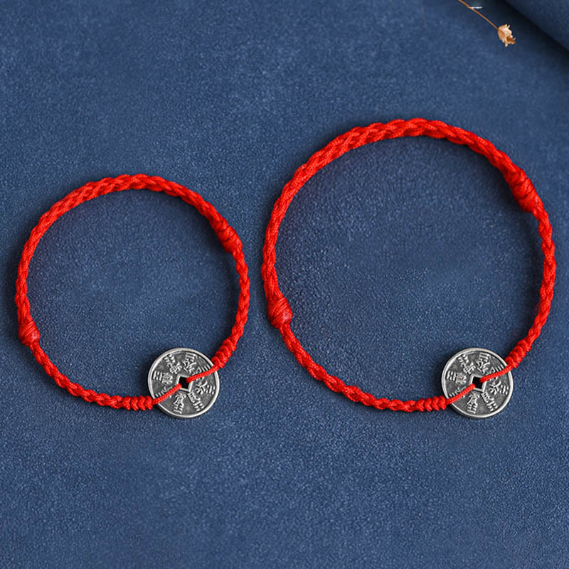 Schutzarmband aus 925er Sterlingsilber mit roter Schnur