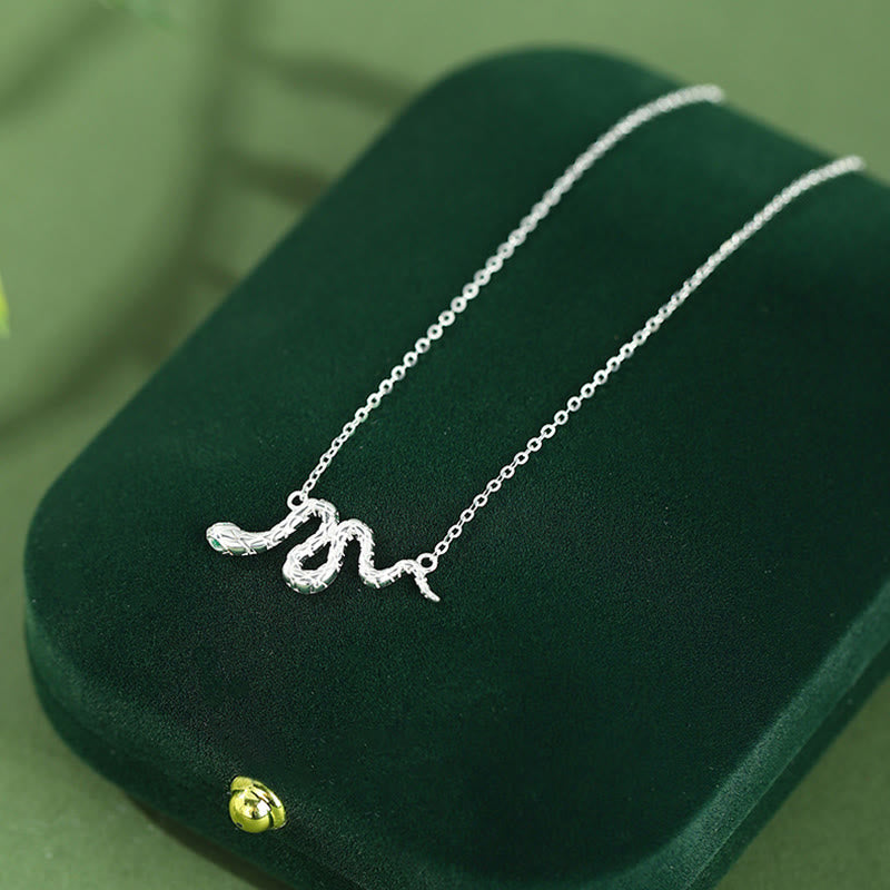 Schmuckset „Jahr der Schlange“ aus 925er Sterlingsilber für Ruhe und Ausgeglichenheit