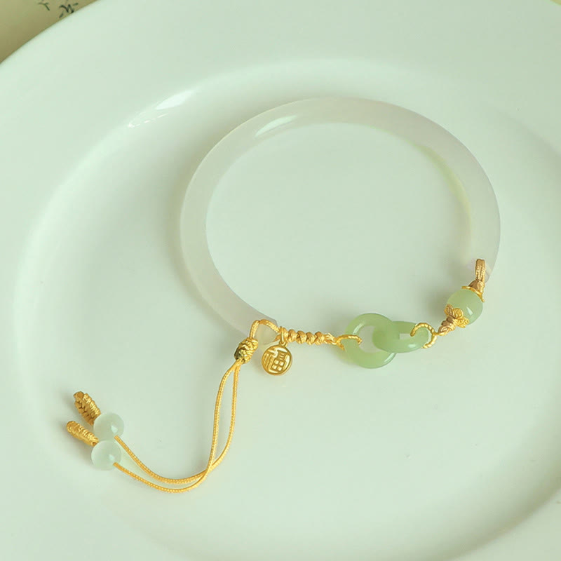 58 mm Sterlingsilber-Armband mit weißer Achat-Hetian-Jade-Friedensschnalle