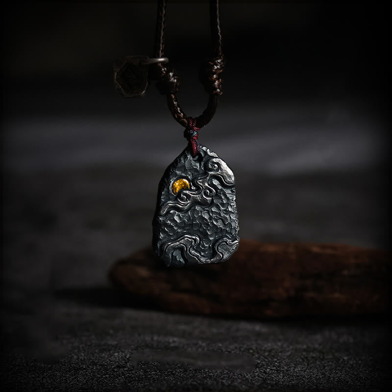 Halskette mit glückverheißenden Wolken aus 999er Sterlingsilber für spirituellen Schutz