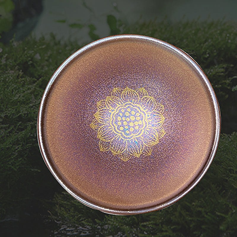 9 cm Keramik-Teetasse „Jian Zhan“ mit goldener Lotusblüte