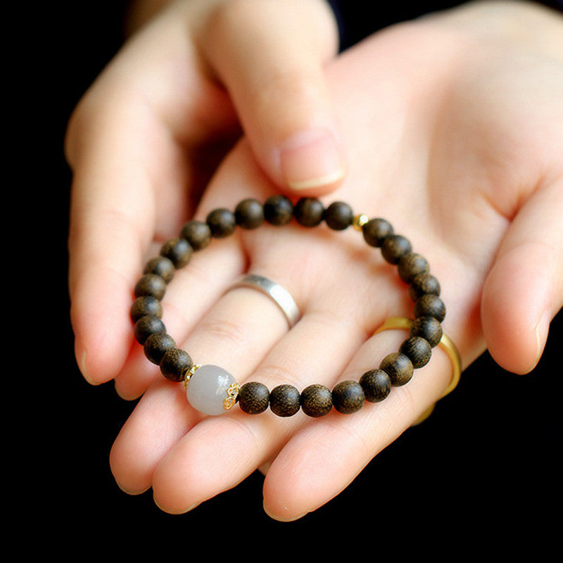Adlerholz-Jade-Armband mit Stärke und Ruhe
