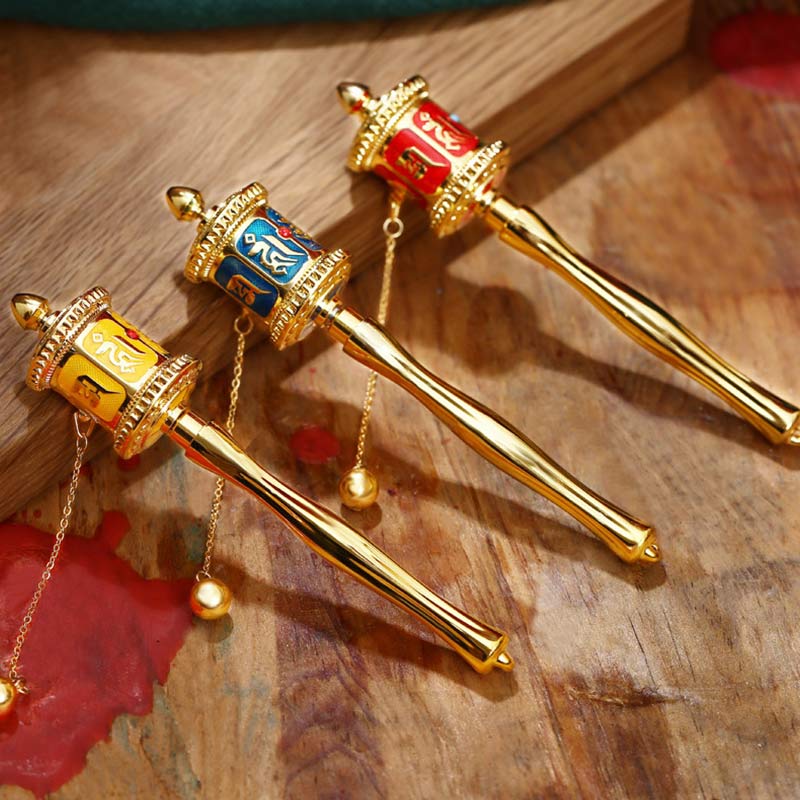 Mittlere tibetische Gebetsmühle mit Om Mani Padme Hum Mantra