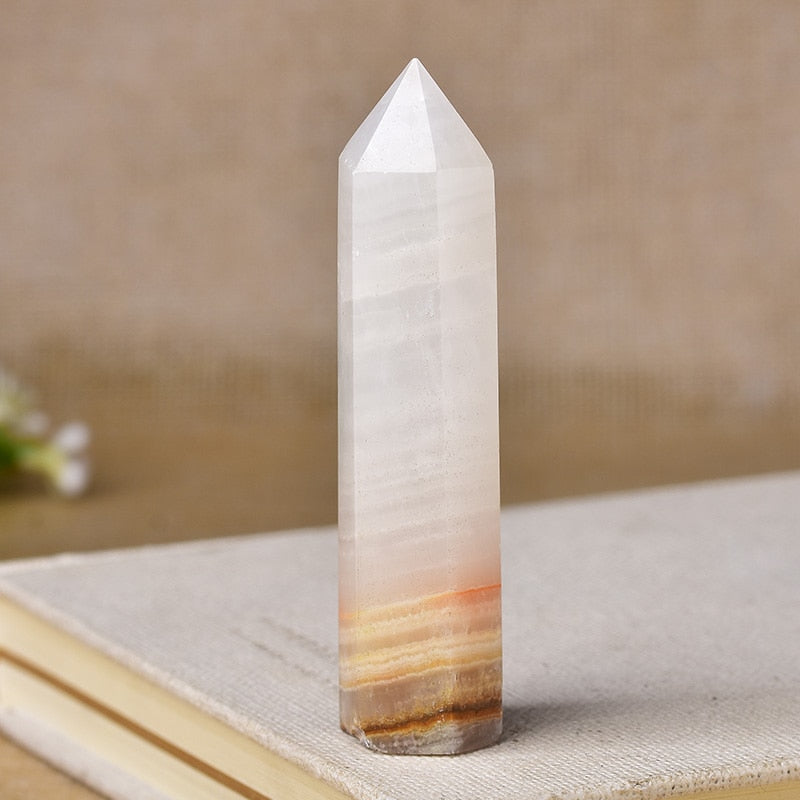 Afghanischer Heilturm aus weißer Jade, 5,1–7,6 cm