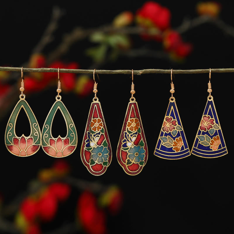 Ohrringe aus Kupferlegierung mit Lotus- und Schmetterlingsmotiv für spirituelle Erleuchtung