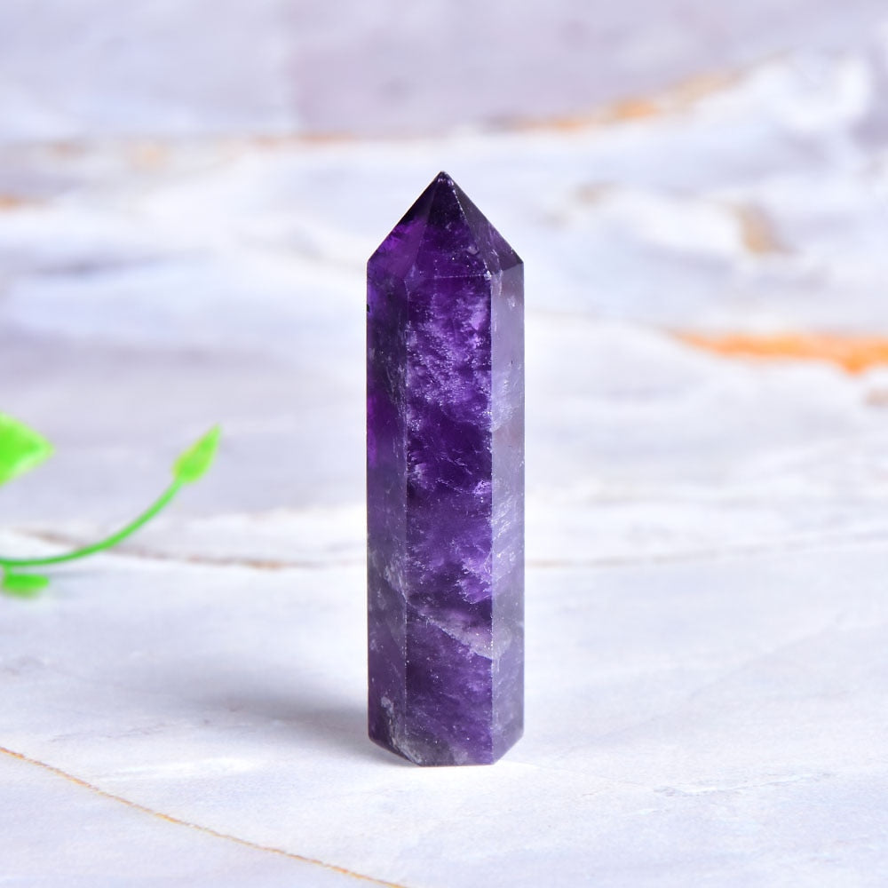 Amethyst-Heilkristallturm zur Energiefokussierung