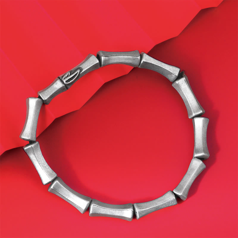 Stärkearmband aus Bambuslegierung als Symbol für Widerstandsfähigkeit