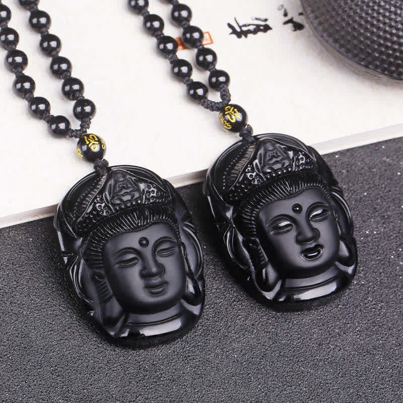 Schwarze Obsidian-Stärke-Halskette mit Avalokitesvara-Anhänger