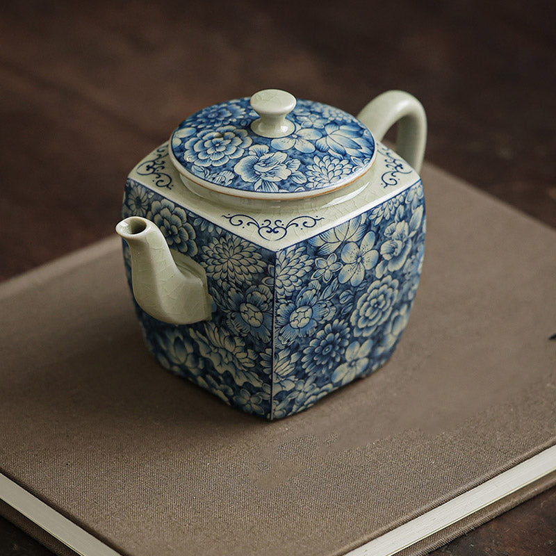 Blau-weißes Porzellan-Gongfu-Teeservice mit Zen-Dekor