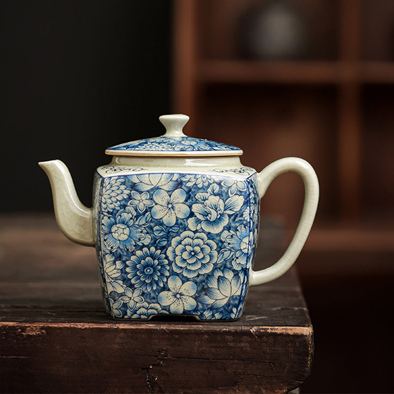 Blau-weißes Porzellan-Gongfu-Teeservice mit Zen-Dekor
