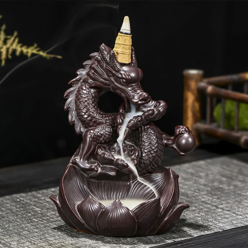 Räuchergefäß aus Keramik mit Drachen-Lotus-Motiv für Stärke und Schutz