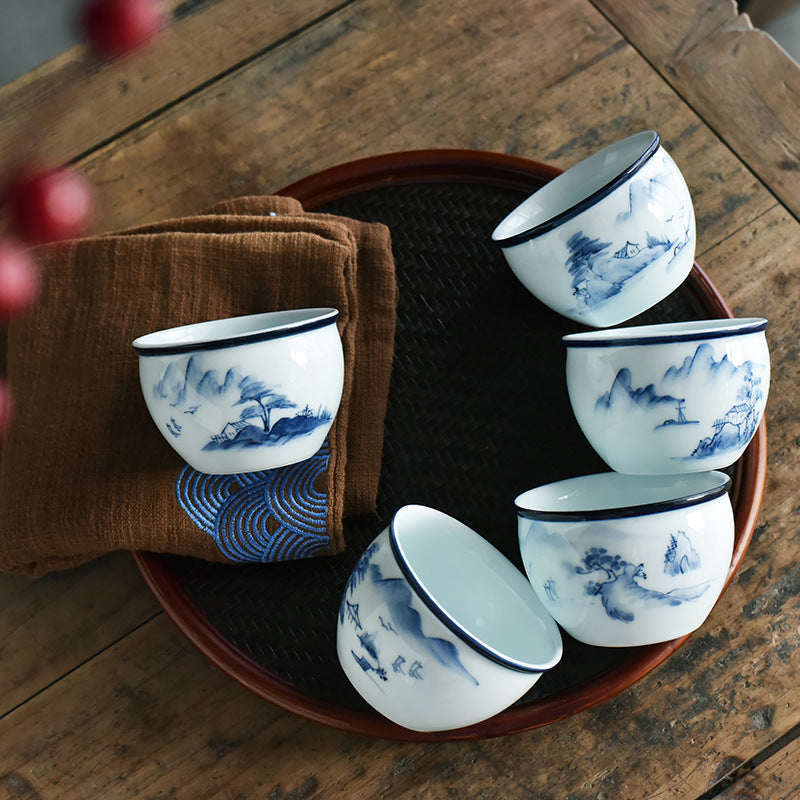 Keramik-Teetasse mit Zen-Meditation, 130 ml, Koi-Fisch und Lotus