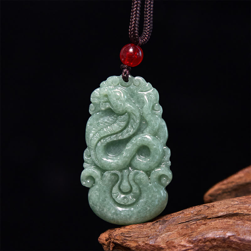 Chinesisches Sternzeichen-Schmuck-Schlangenschutz-Bundle Jade & Kristall-Set