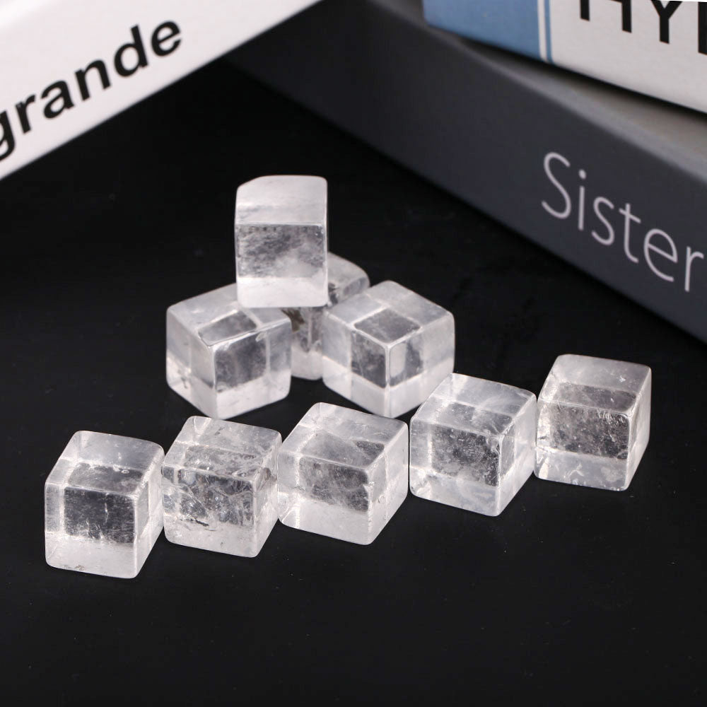 Klare Quarzkristallwürfel 0,78 Zoll Heilwürfel
