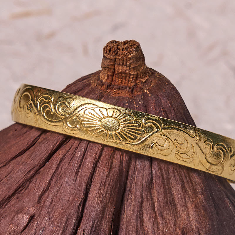 Kupfernes Gänseblümchen-Blumenranken-Armband für Selbstpflege und Glück