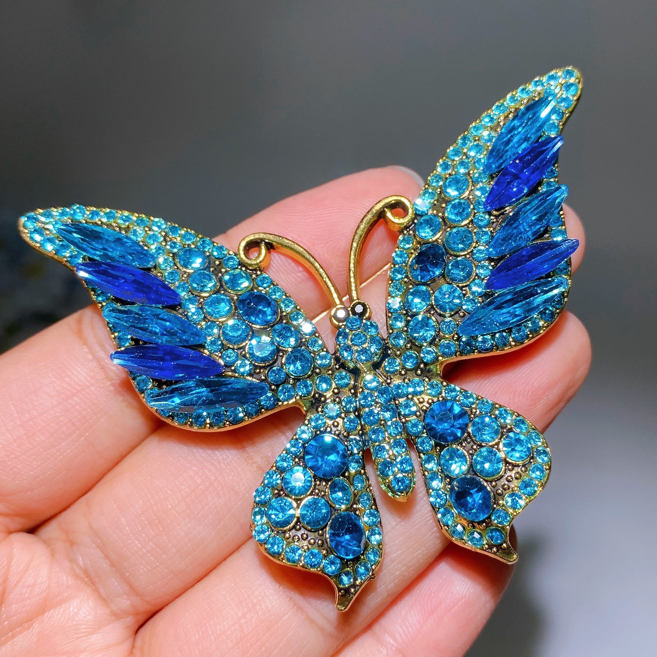 Kristallheilbrosche, 30–92 mm, Heilkristall-Anstecknadel