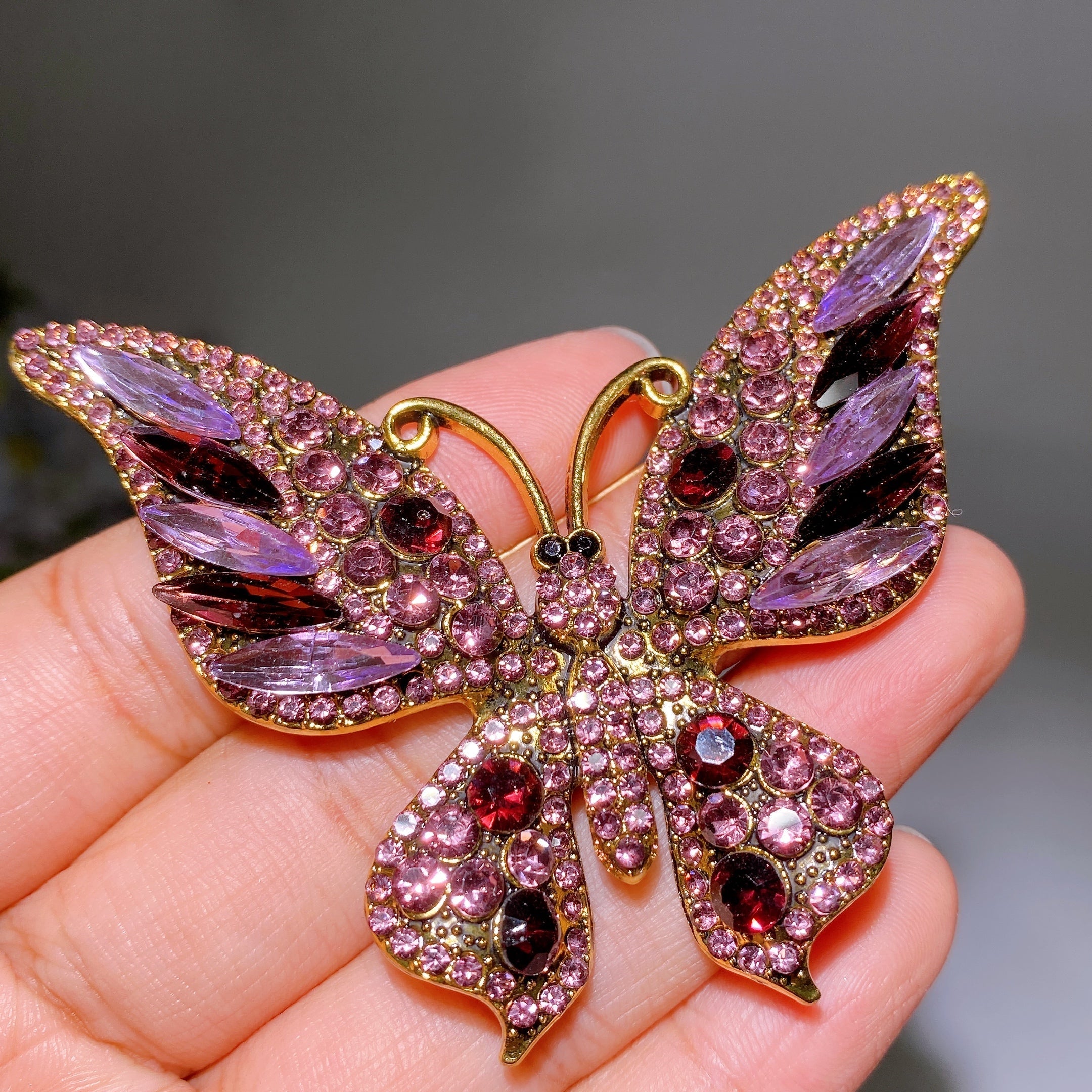 Kristallheilbrosche, 30–92 mm, Heilkristall-Anstecknadel