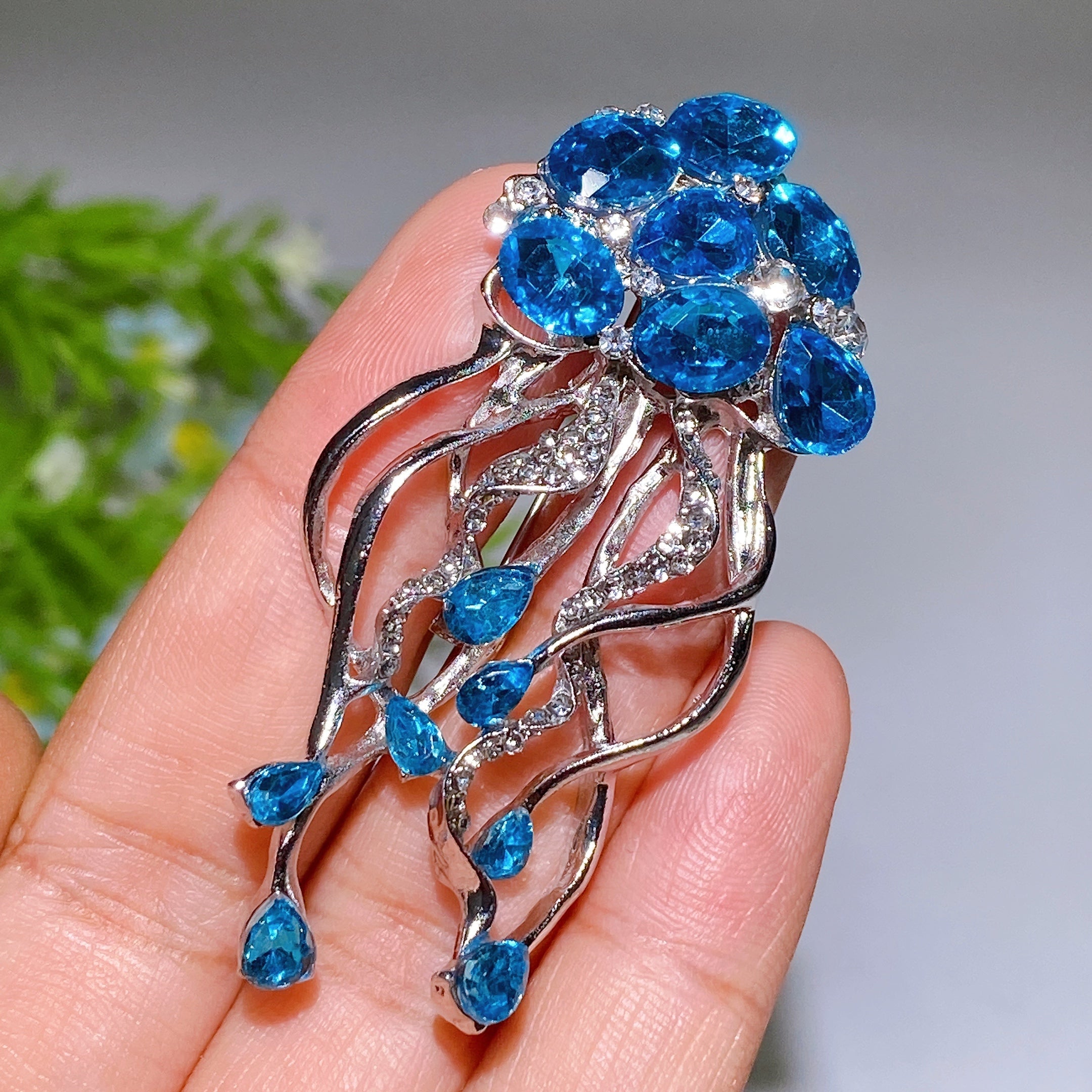 Kristallheilbrosche, 30–92 mm, Heilkristall-Anstecknadel