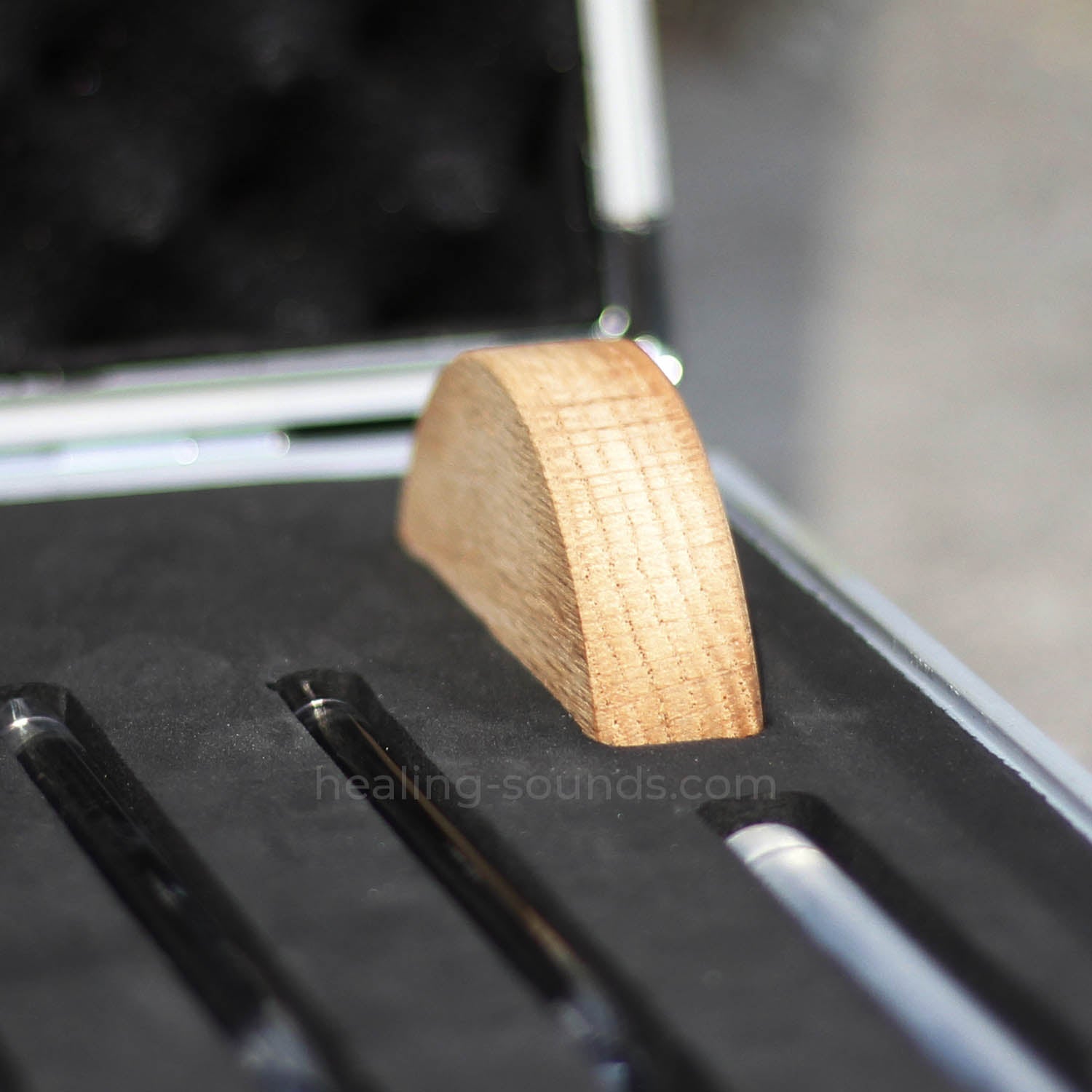 432 Hz Stimmgabel-Set aus klarem Kristall mit Box – 13-teilig – 10 mm