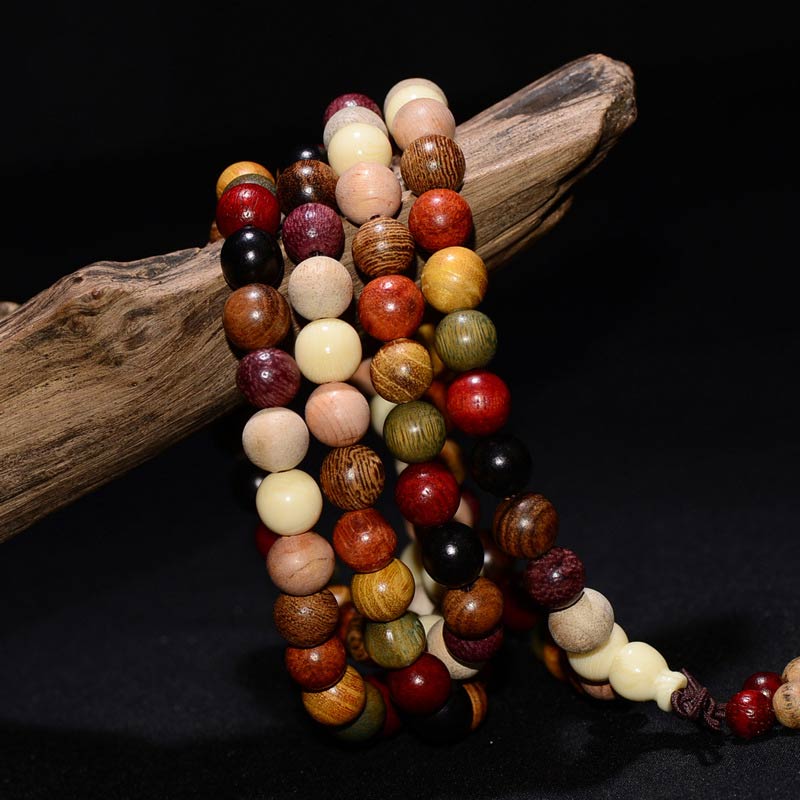 Mala-Armband aus Wengeholz mit 108 Perlen für Meditation und Balance