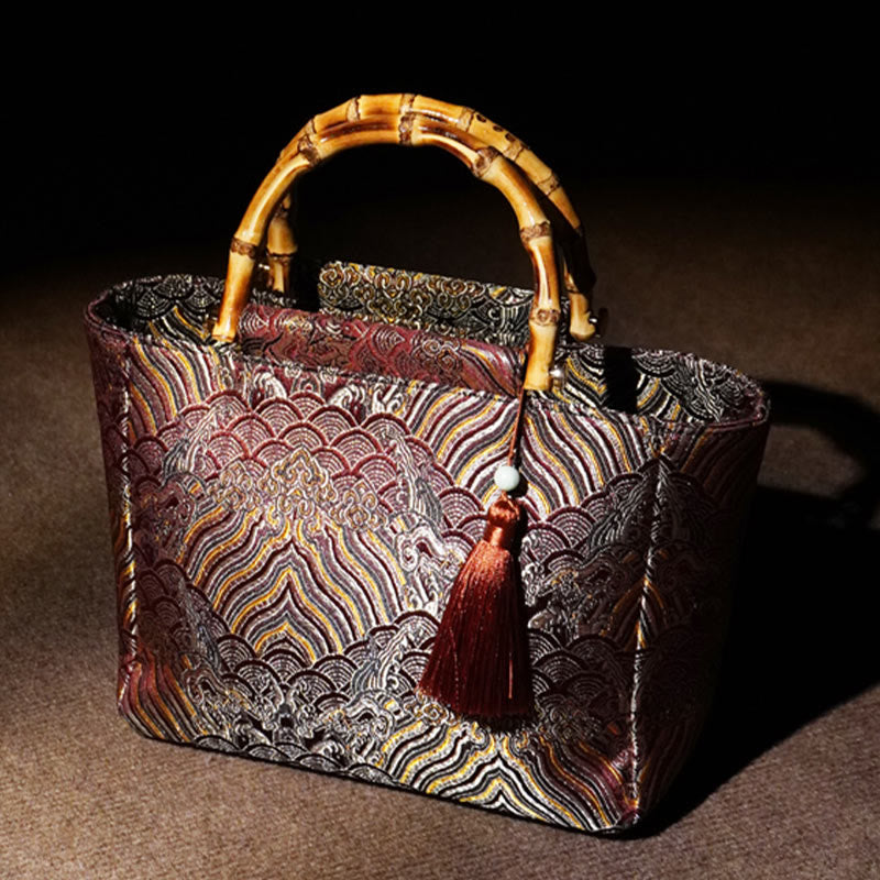 DarkMagenta Spiritueller Schmuck – Tasche mit Bambusgriff und Perlenquaste