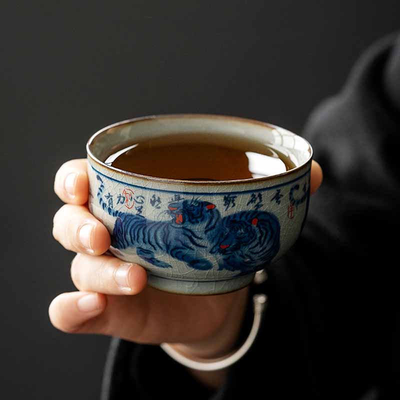 Jingdezhen handbemalte Tiger-Teetasse aus Keramik, 140 ml