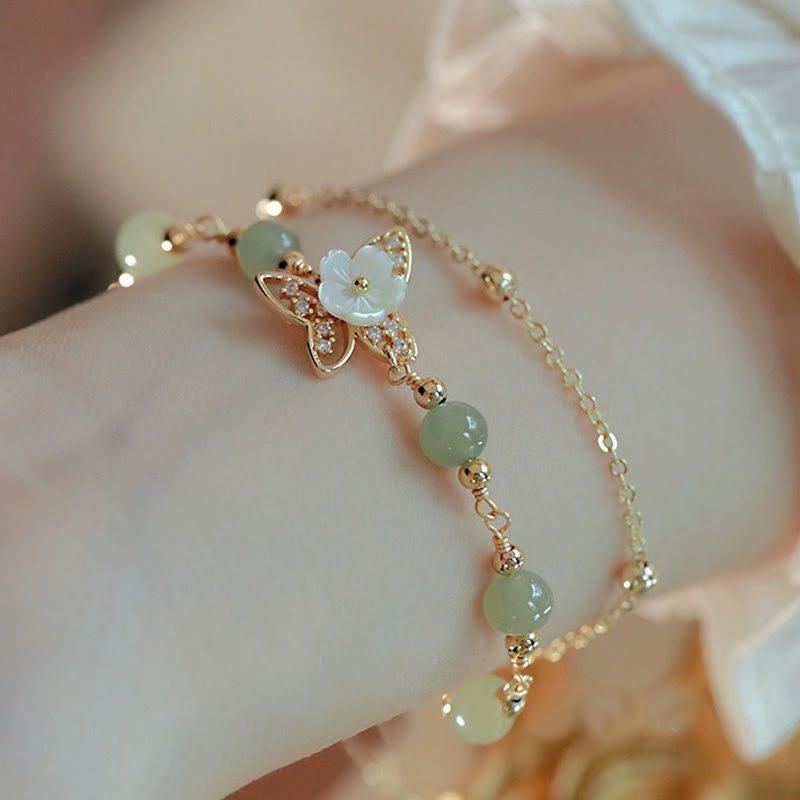 Doppellagiges 14 Karat vergoldetes Jade-Schmetterlings-Glücksarmband