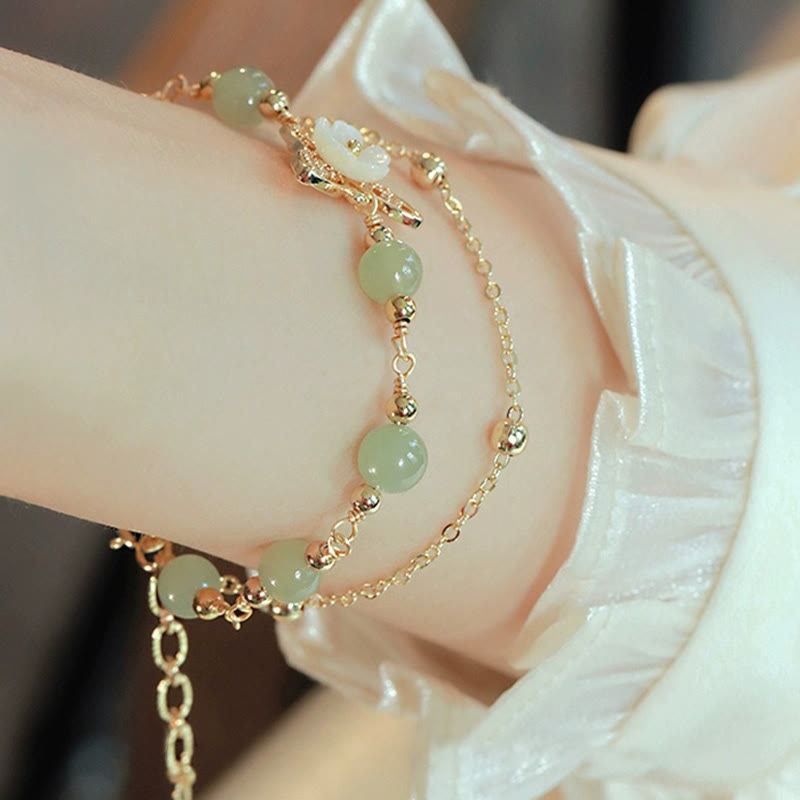 Doppellagiges 14 Karat vergoldetes Jade-Schmetterlings-Glücksarmband