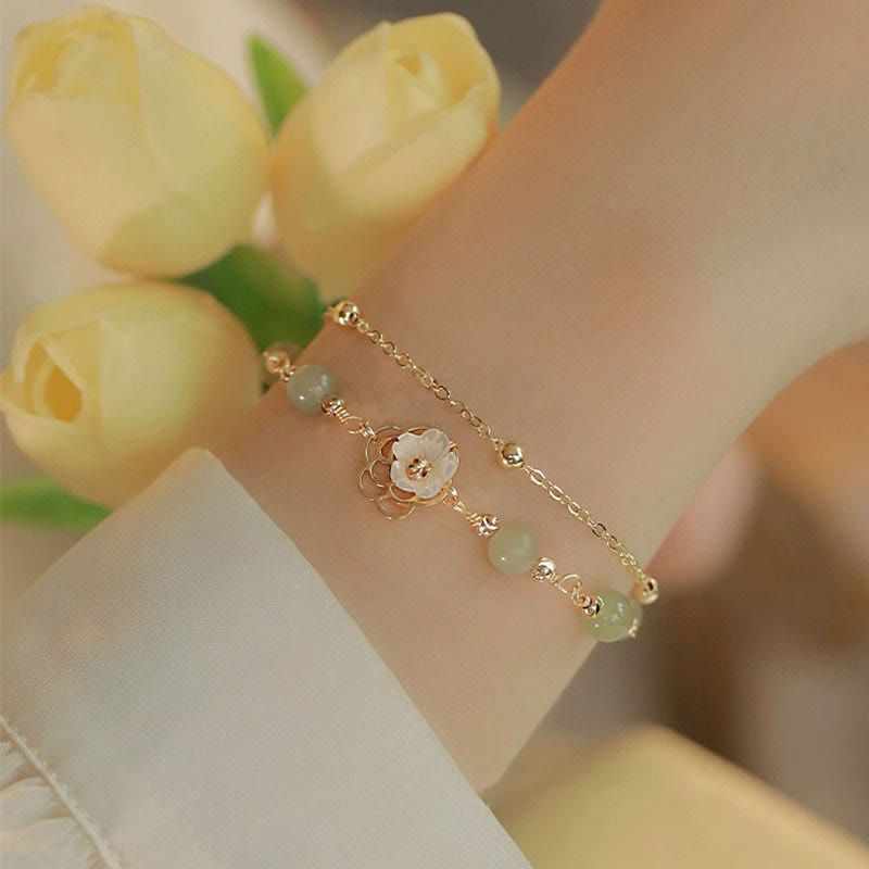Doppellagiges 14 Karat vergoldetes Jade-Schmetterlings-Glücksarmband