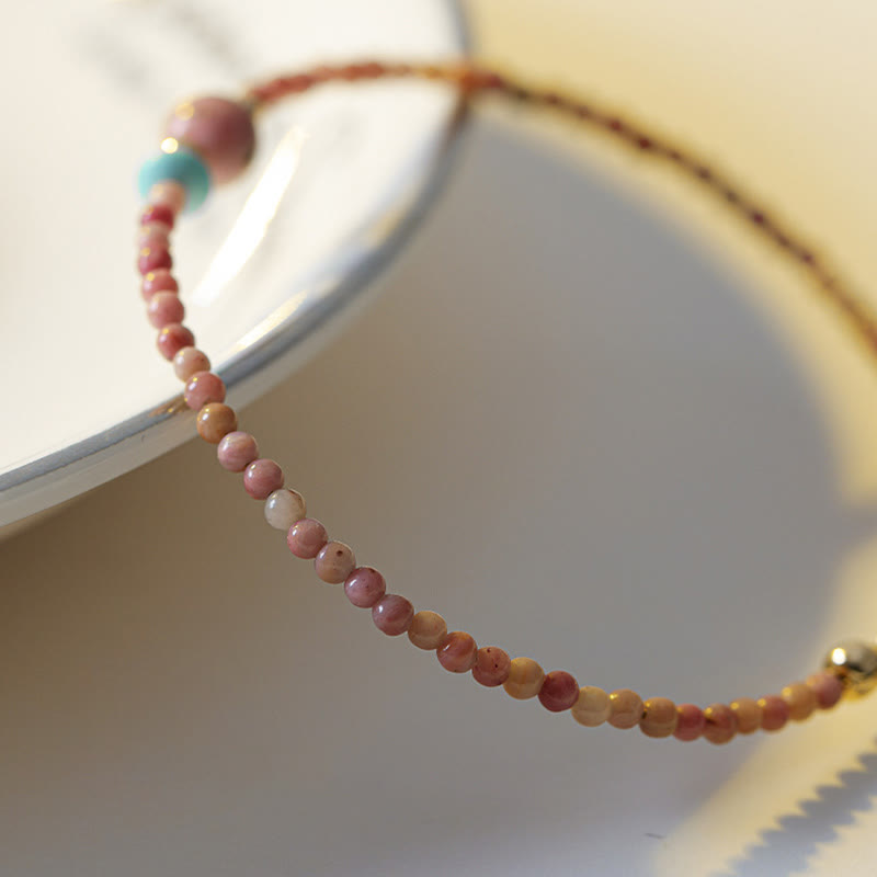 14 Karat vergoldetes Rhodonit-Loving-Energy-Kettenarmband