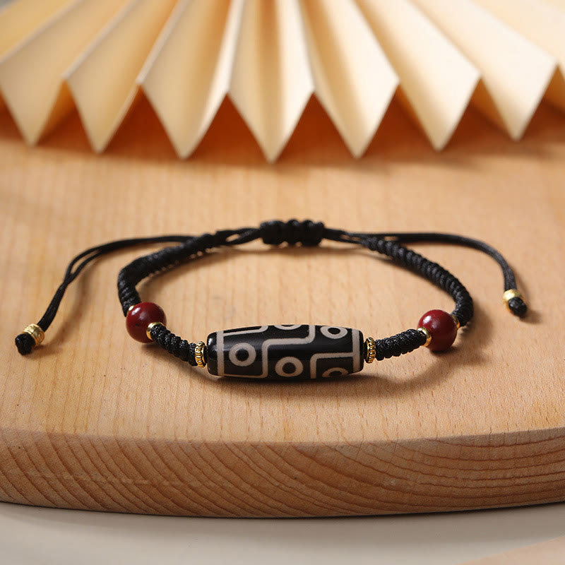 Neun-Augen-Dzi-Perlen-Armband mit spirituellem Schutz