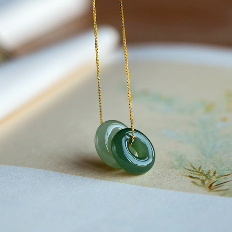 14 mm große Peace-Halskette aus natürlicher Jade und Cyan-Jade für Glück und Fülle
