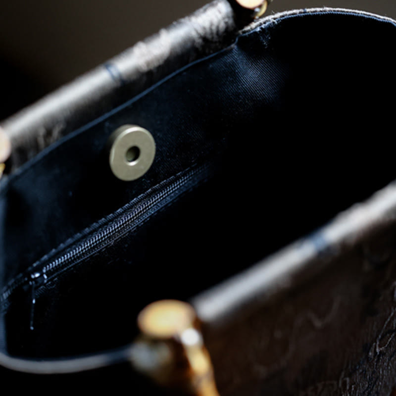 Handtasche mit Bambusblättern, Schmetterlings-Koi-Fisch und Jadegriffen