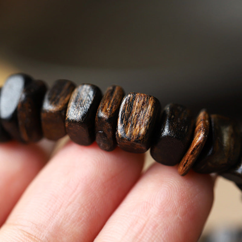 Adlerholz-Rotachat-Balance-Armband für Meditation und Frieden