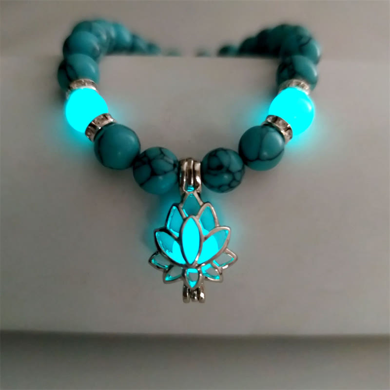 8mm Turquoise Glowstone Protection Bracelet for Meditation